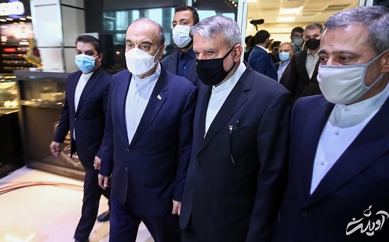 (تصاویر) طراحی لباس ورزشکاران ایران در المپیک خبرساز شد